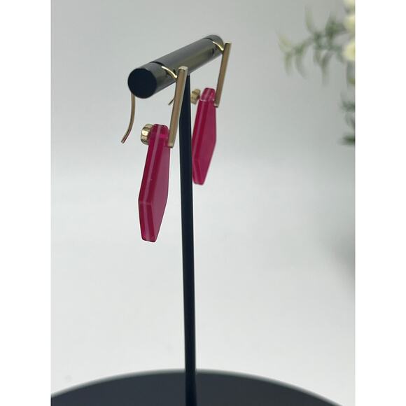 Kendra Scott Gianna Gold Plated Drop Dangle Earrings in Bright Pink Fuschia - Picture 6 of 11